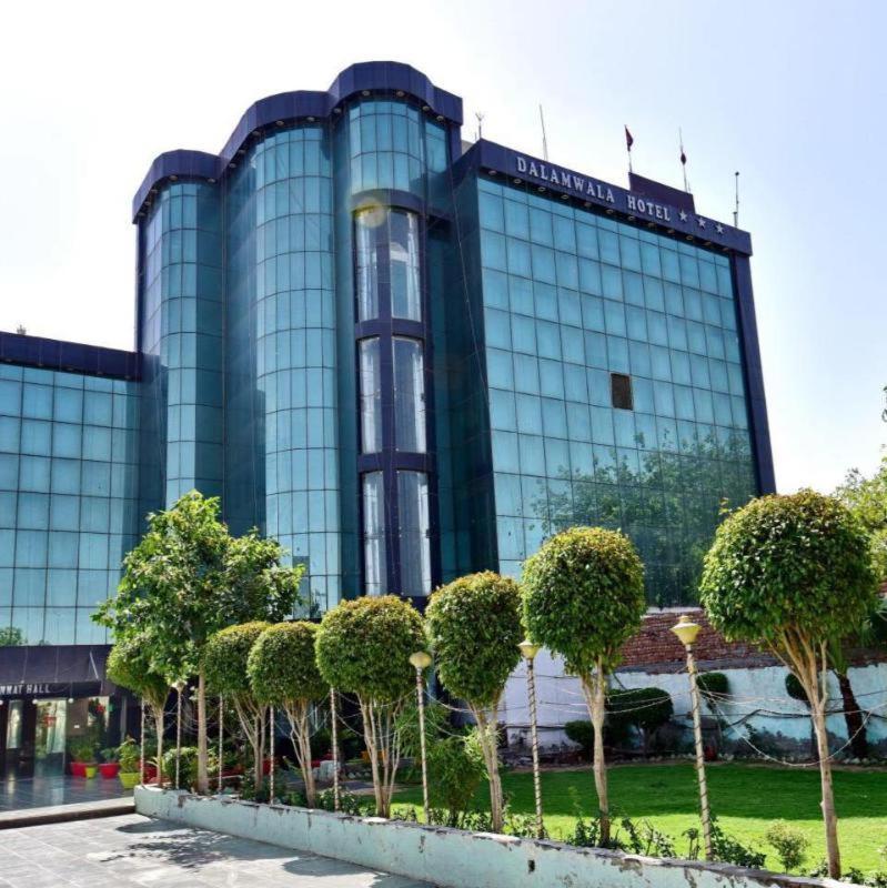 Dalamwala Hotel Jind Buitenkant foto