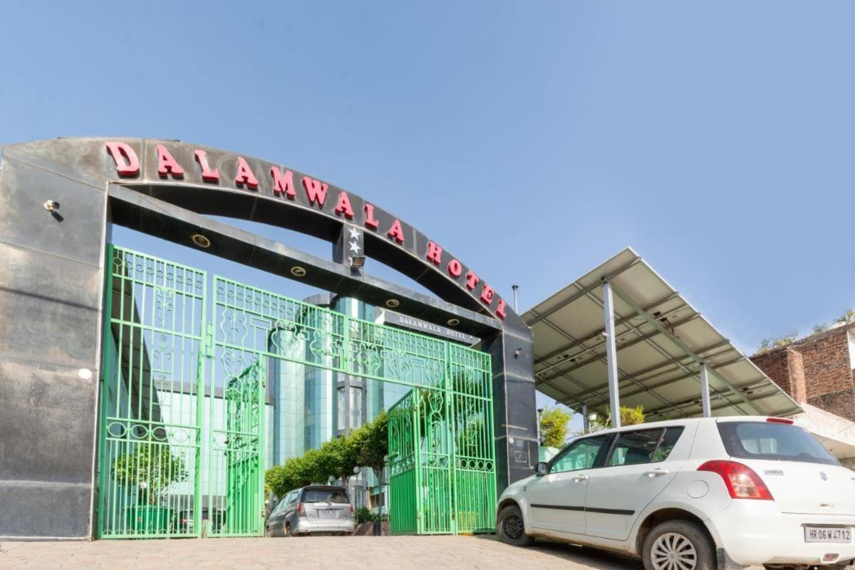 Dalamwala Hotel Jind Buitenkant foto